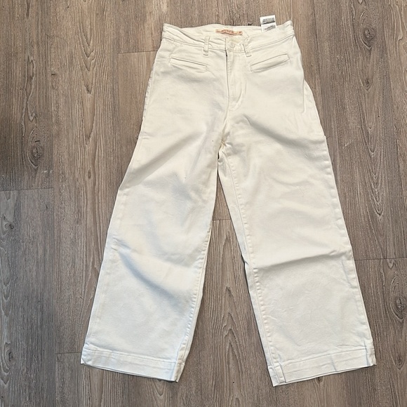 LEVI'S Ribcage Wide Leg Crop - White - Picture 3 of 7